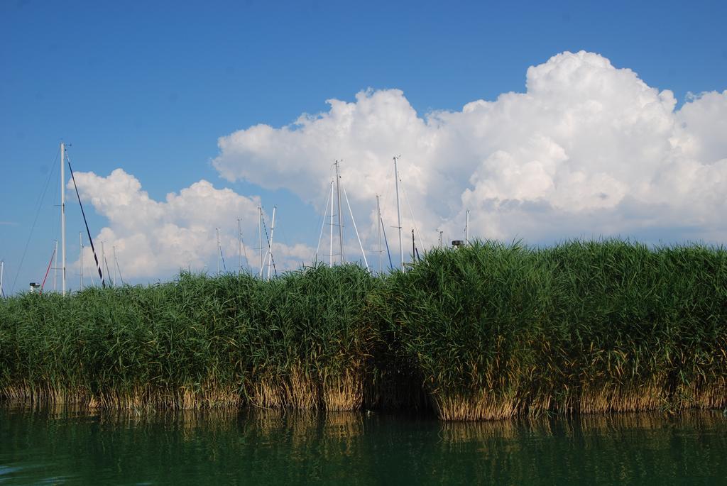 Apartment Endrodi Balatonfuered Exteriör bild